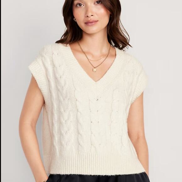 NWT Old Navy Cream V Neck Knit Sweater Vest Size XL - Picture 1 of 9